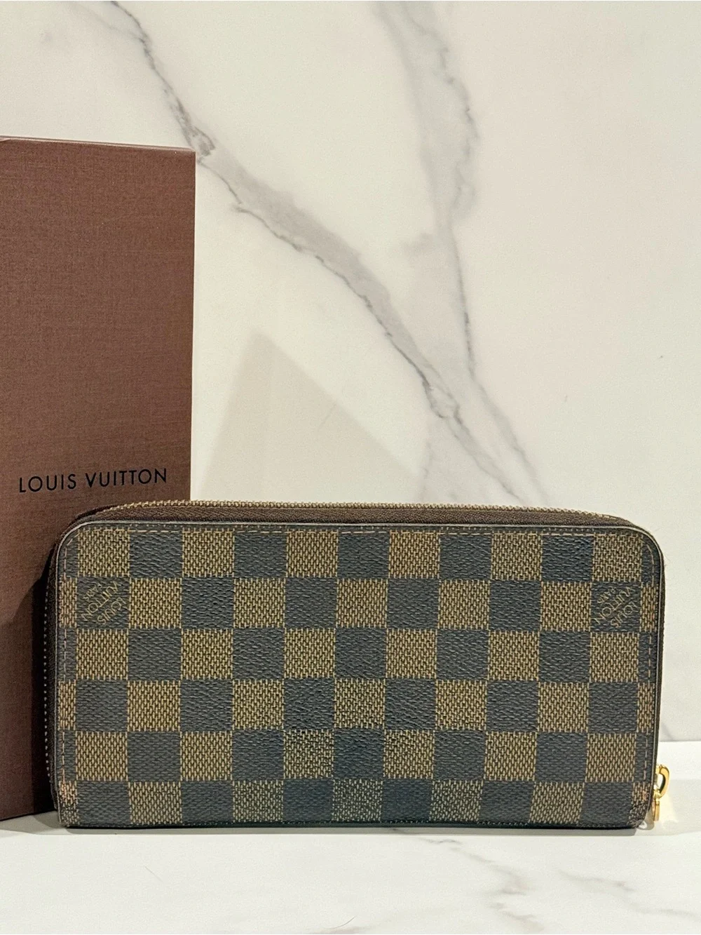 Louis Vuitton Zippy Wallet